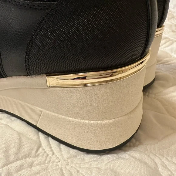 New |  ALDO black wallet for women - Picture 6 of 9